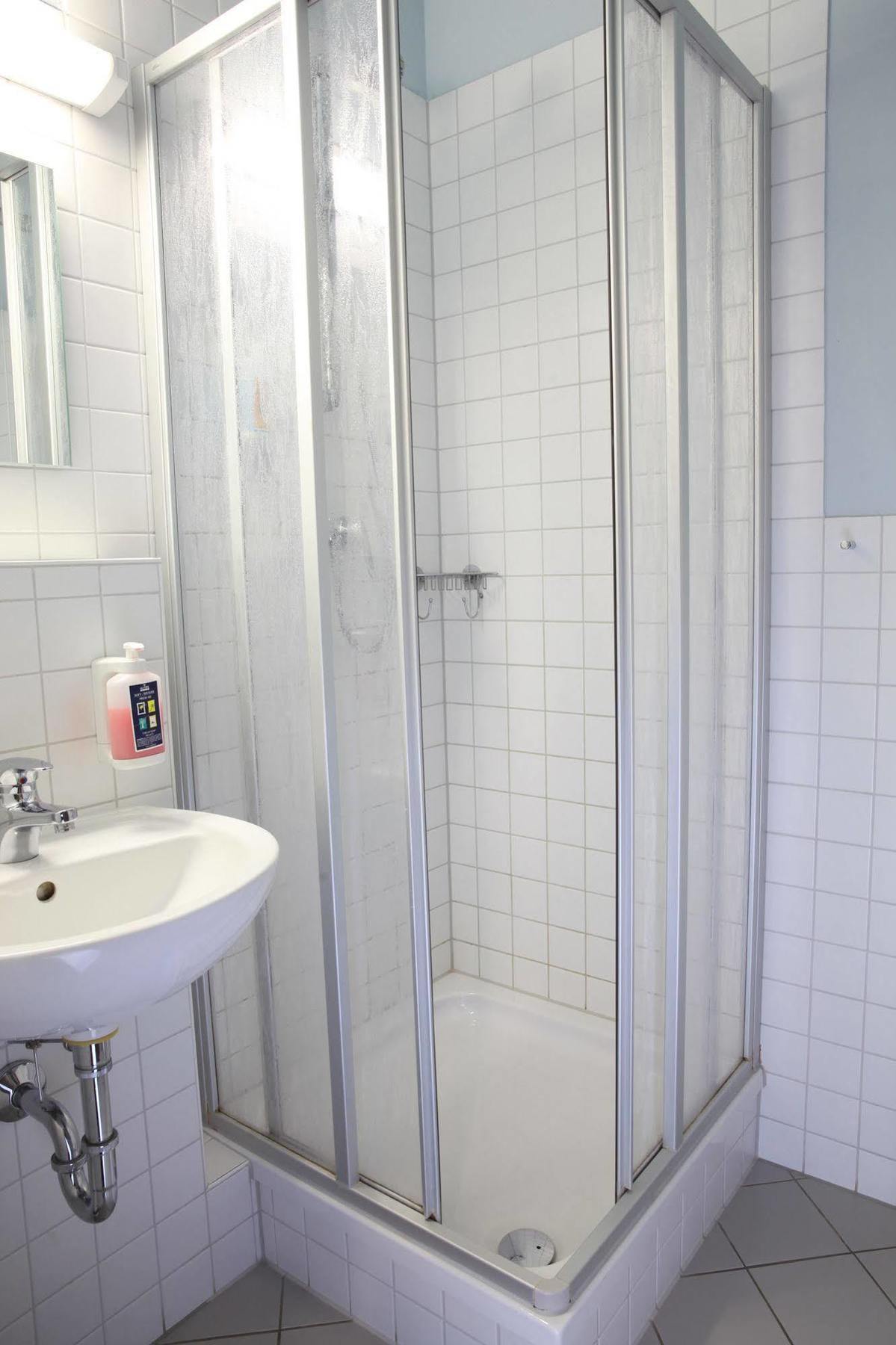 Strandhotel Senftenberger See Екстер'єр фото